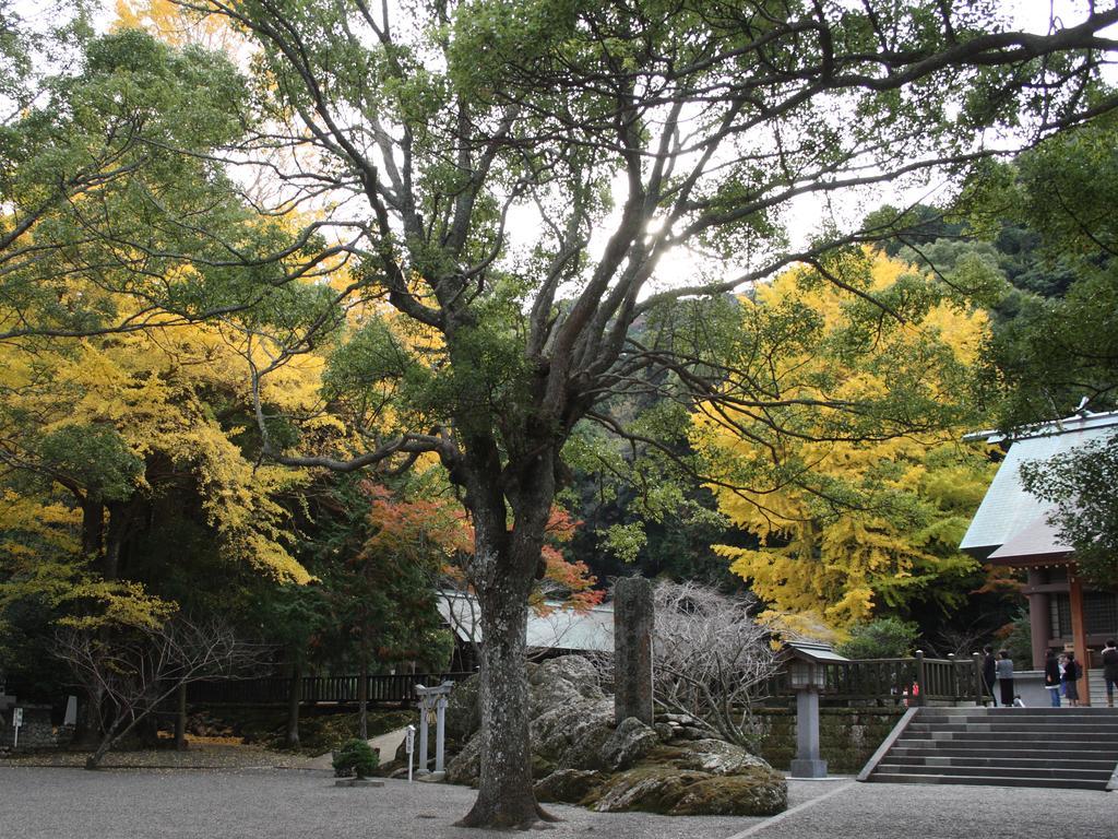 Hillside Inn Sirocco Tateyama  Exterior photo